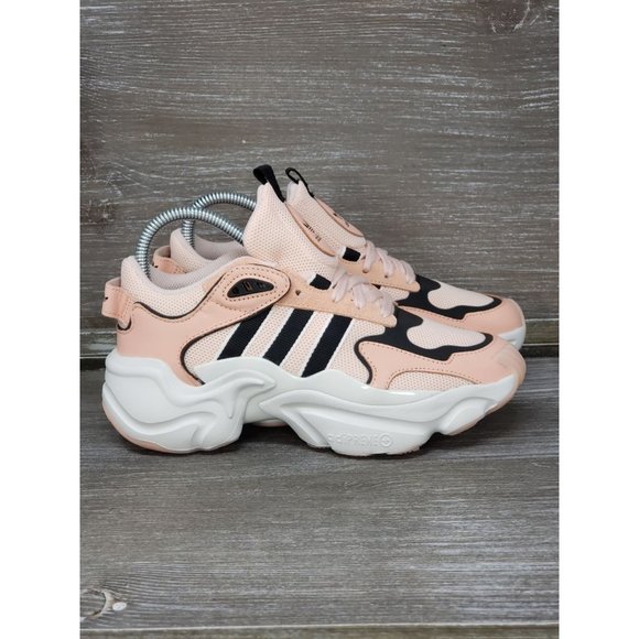 adidas magmur pink